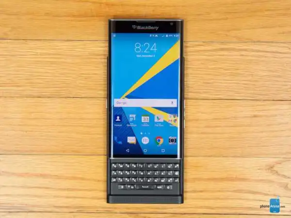 BlackBerry releases software fix for the AT&T Priv